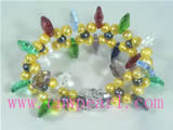 hand-knitted freshwater pearl bracelet with crystal beads